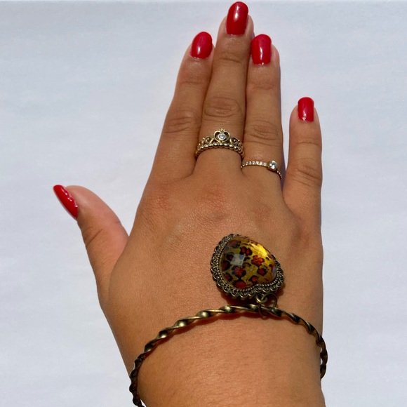 Vintage Jewelry 10-piece Bundle - Picture 4 of 10